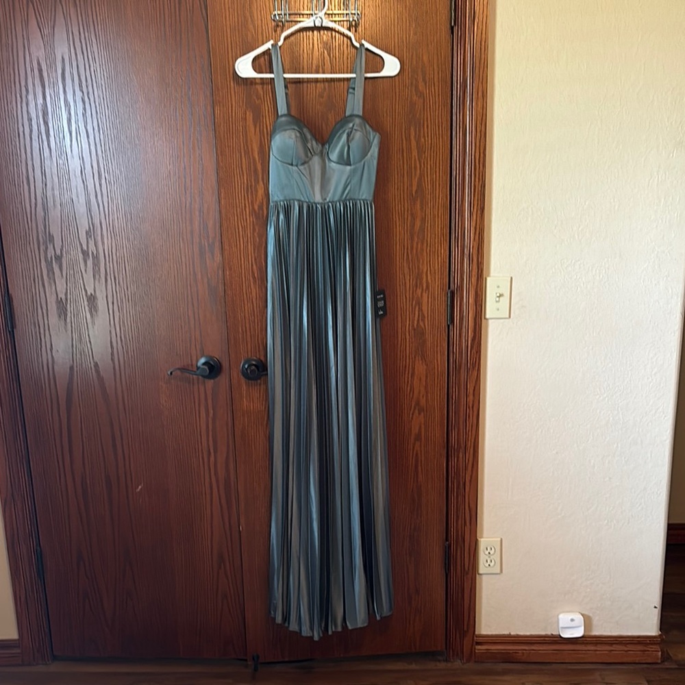 Elegant Blue Evening Gown